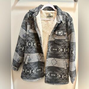 Outback Trading Co. Women's C'Anne Shirt Jacket Black/Grey Aztec Pattern size XL